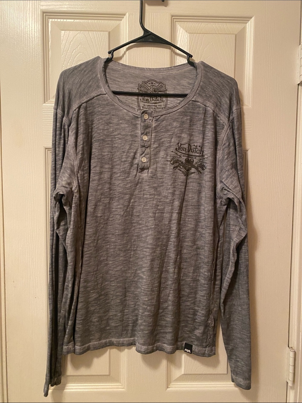 Von Dutch Gray Long-Sleeve Henley with Chest and Back Logo
